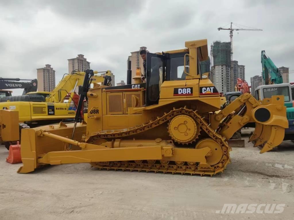 CAT D 8 R Гусеничные бульдозеры