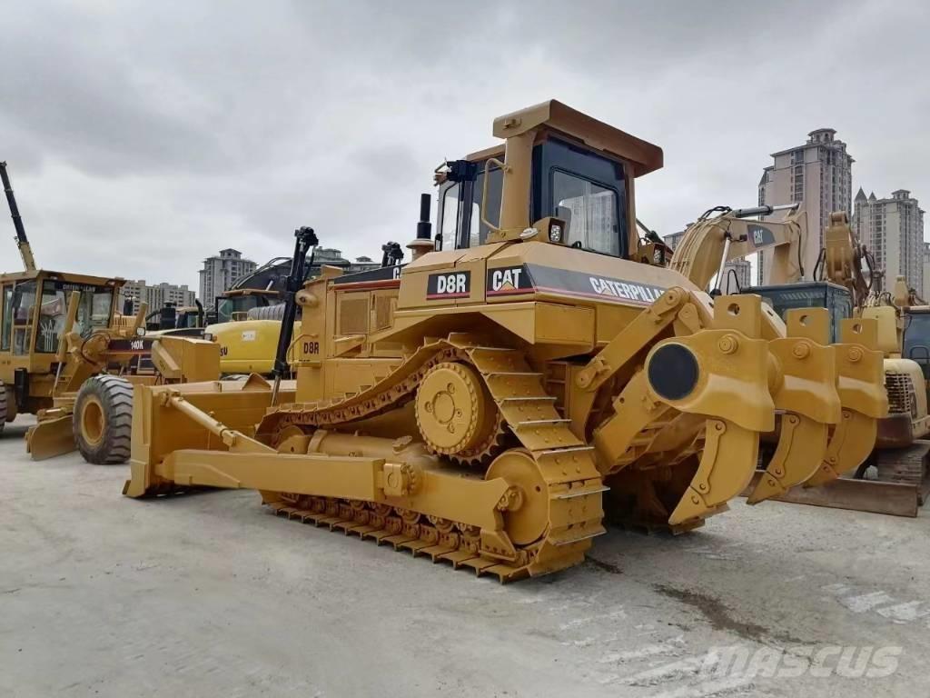 CAT D 8 R Гусеничные бульдозеры