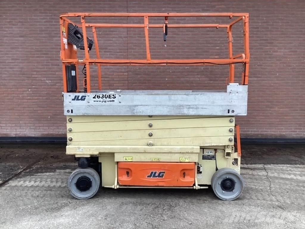 JLG 2630es Ножничные подъемники