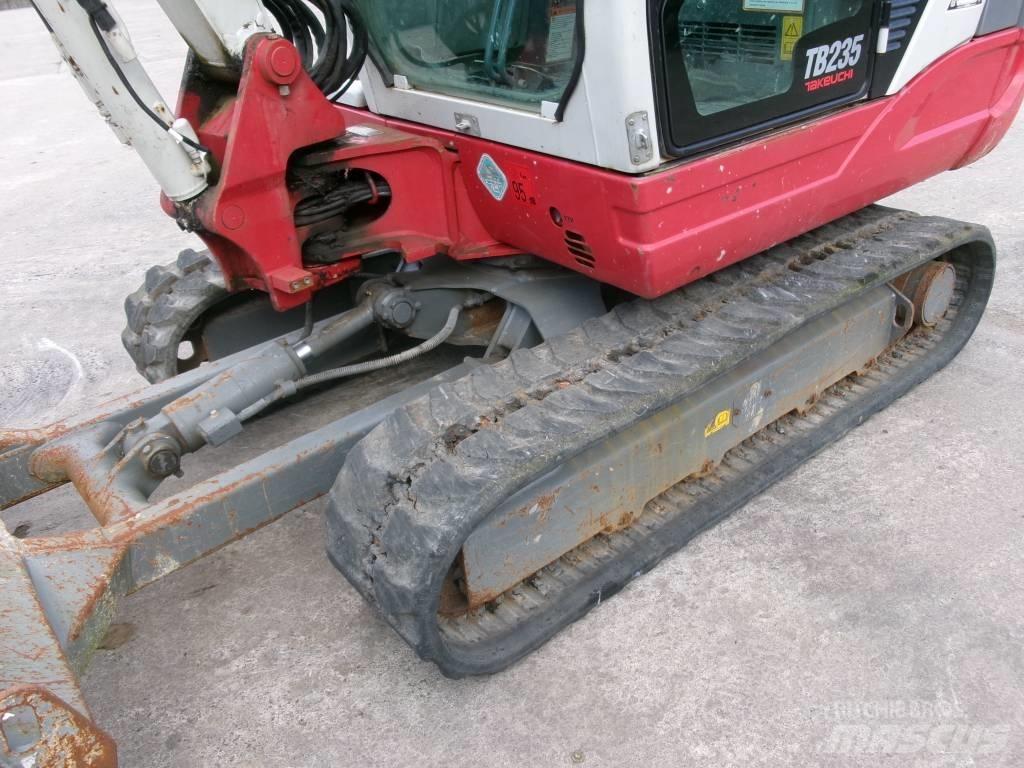 Takeuchi TB 235 Мини-экскаваторы