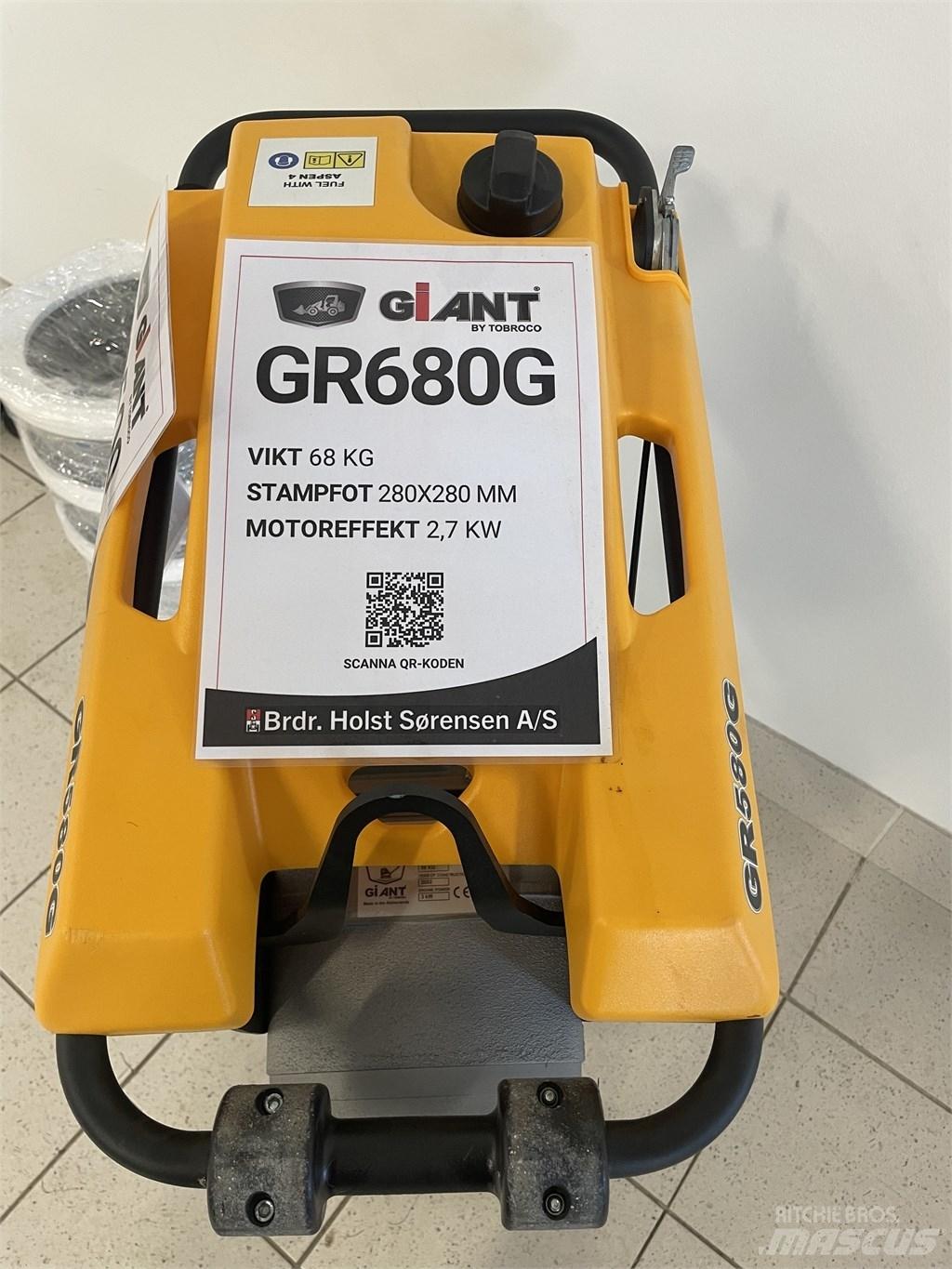GiANT GR580G Трамбовщики
