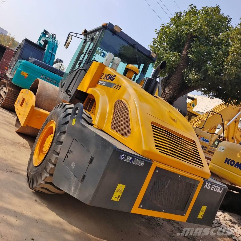 XCMG XS 202 J Грунтовые катки