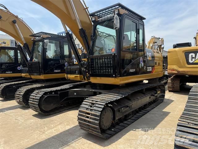 CAT 323 D L Гусеничные экскаваторы