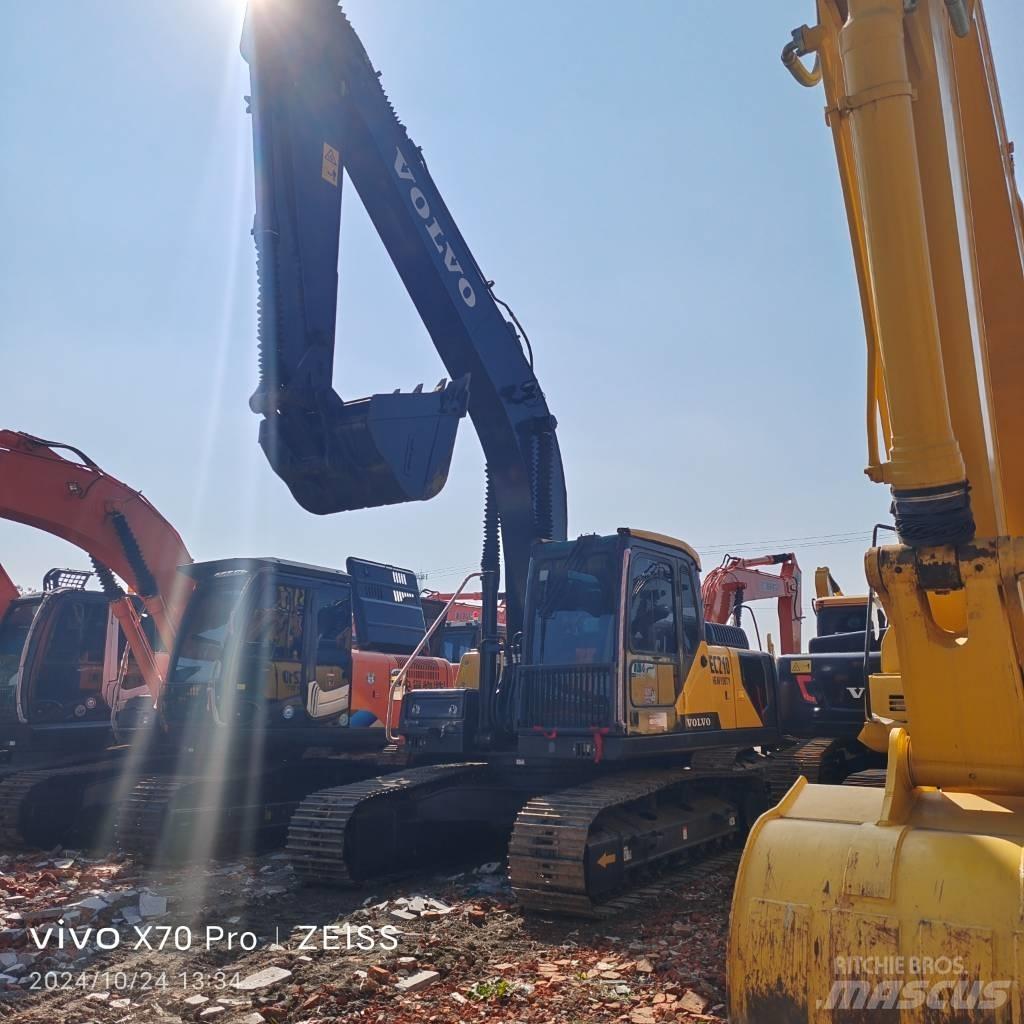 Volvo EC 210 Гусеничные экскаваторы