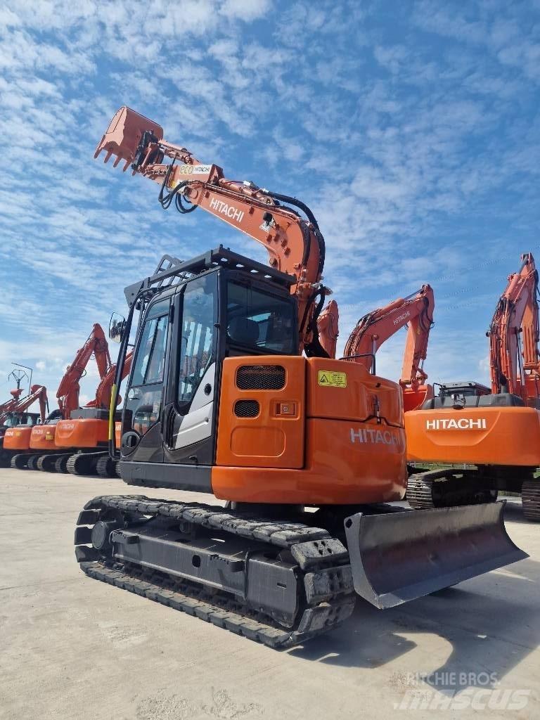 Hitachi ZX 85 Малые экскаваторы 7т-12т