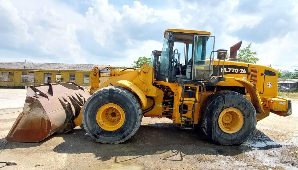 Hyundai HL 770-7 A Фронтальные погрузчики