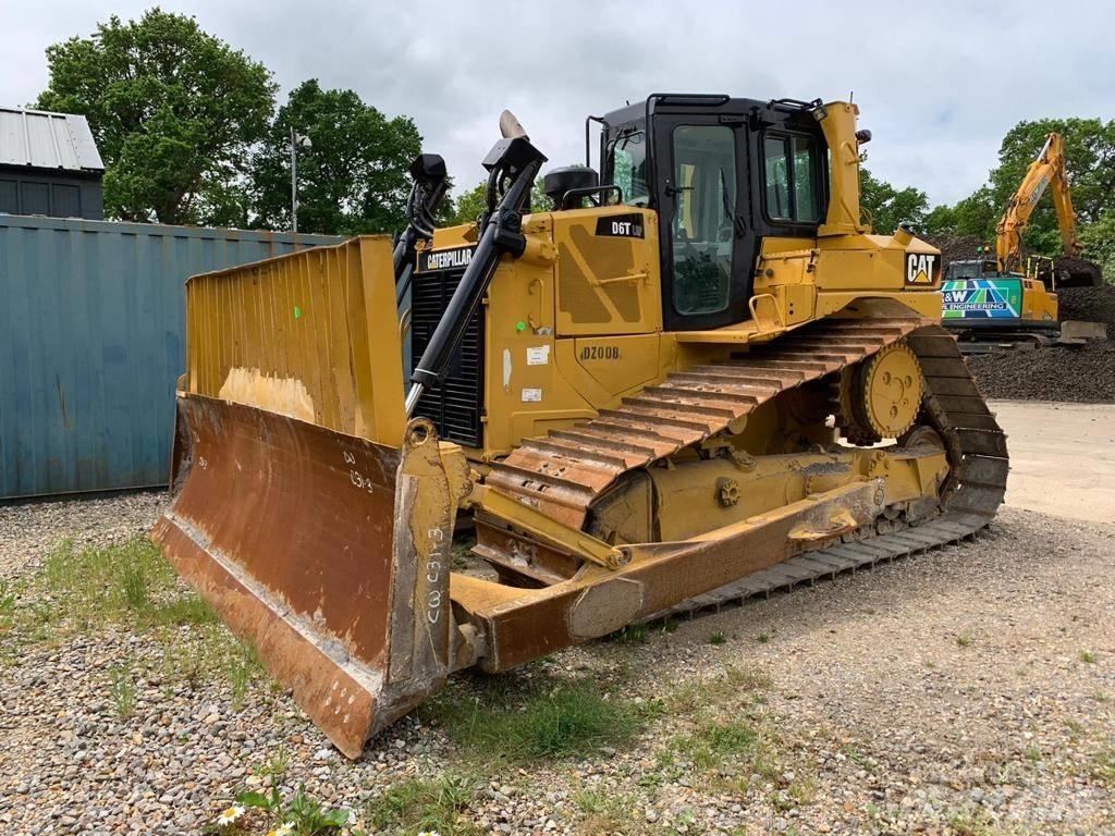 CAT D6T LGP Гусеничные бульдозеры