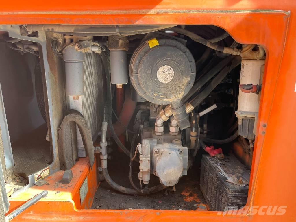 Hamm HD+ 140 VV-HV Катки тротуарные