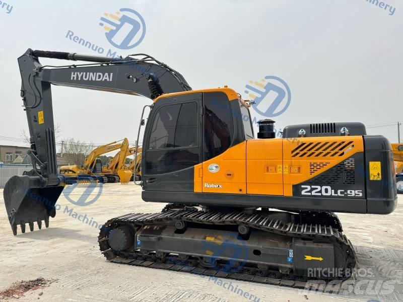 Hyundai R220LC-9S Гусеничные экскаваторы