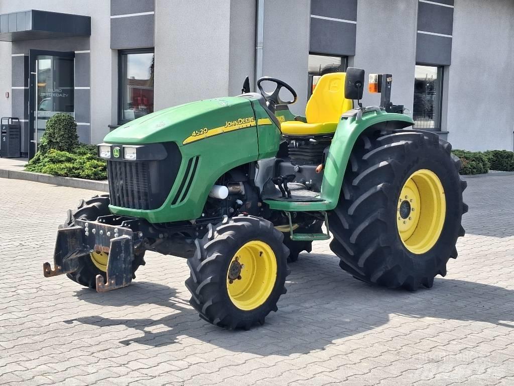 John Deere 4520 Трактора