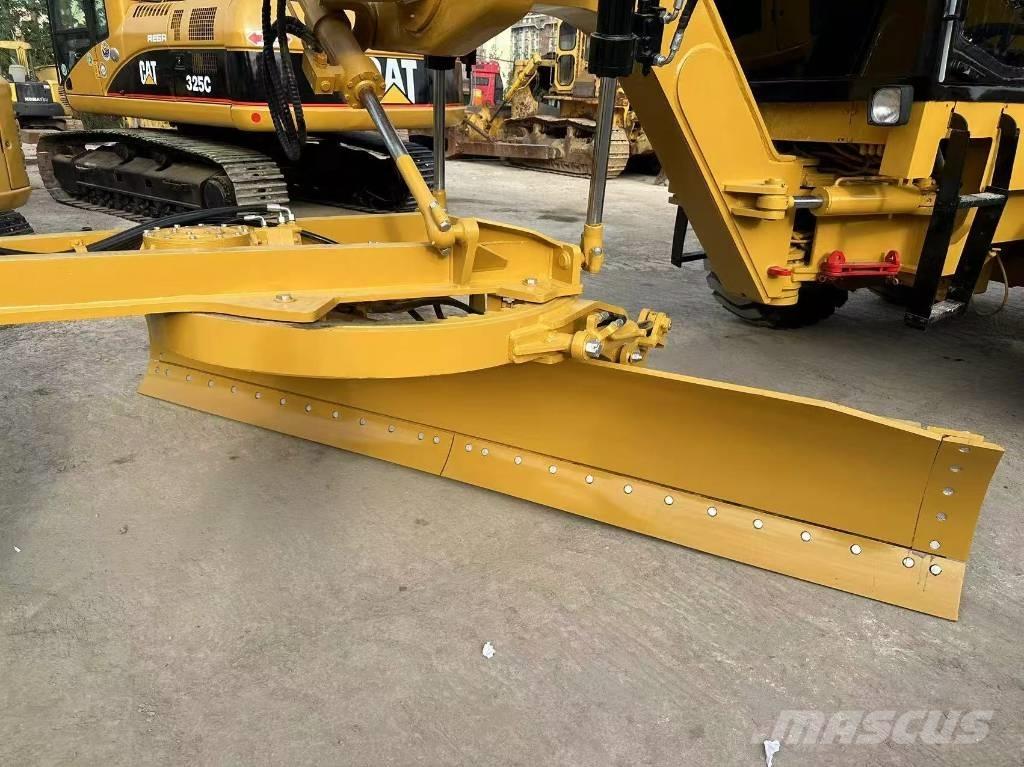 CAT CAT140H Грейдеры