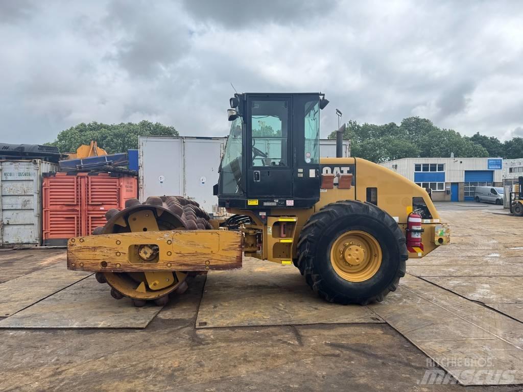 CAT CP 533 E Грунтовые катки