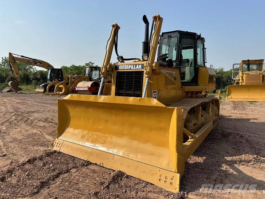 CAT D 6 G Гусеничные бульдозеры