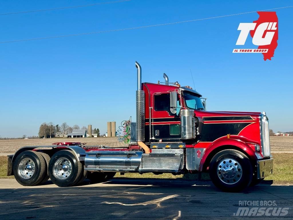 Kenworth W900 Седельные тягачи