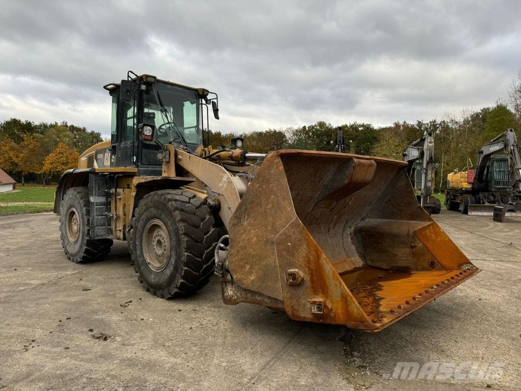 CAT 938 H Фронтальные погрузчики