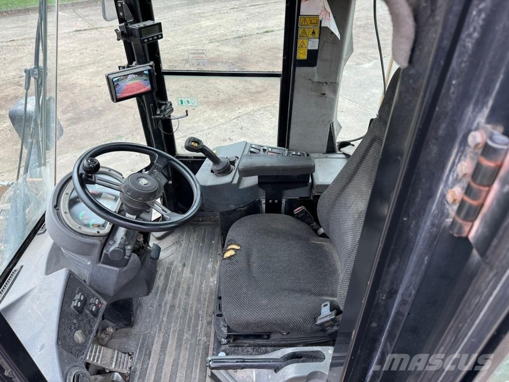 CAT 938 H Фронтальные погрузчики