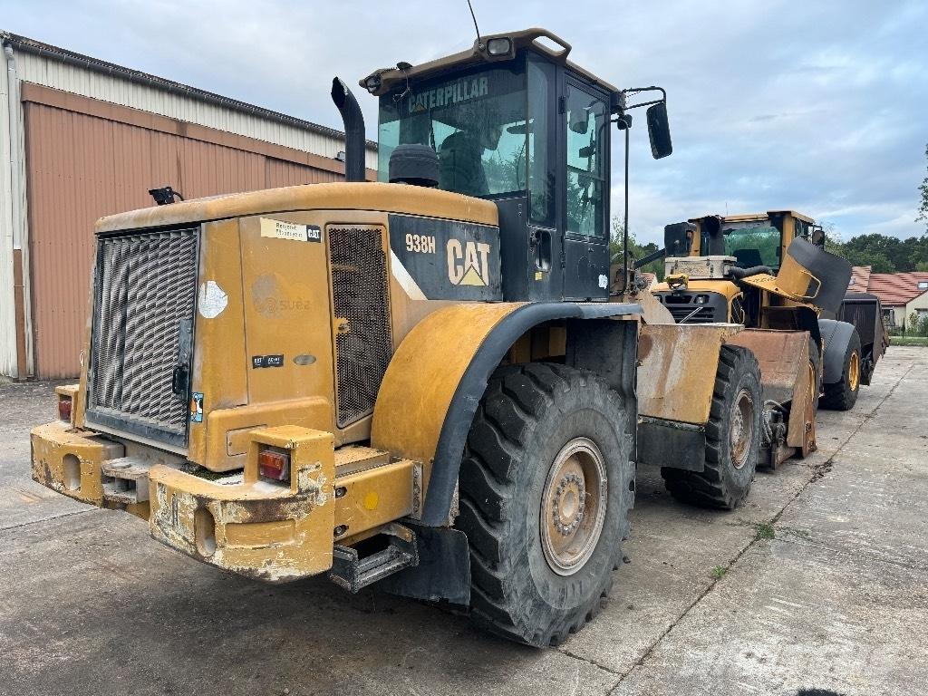 CAT 938 H Фронтальные погрузчики