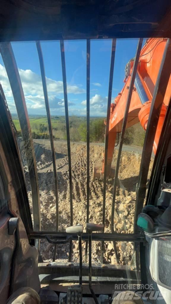 Hitachi Zaxis 450 LC Гусеничные экскаваторы