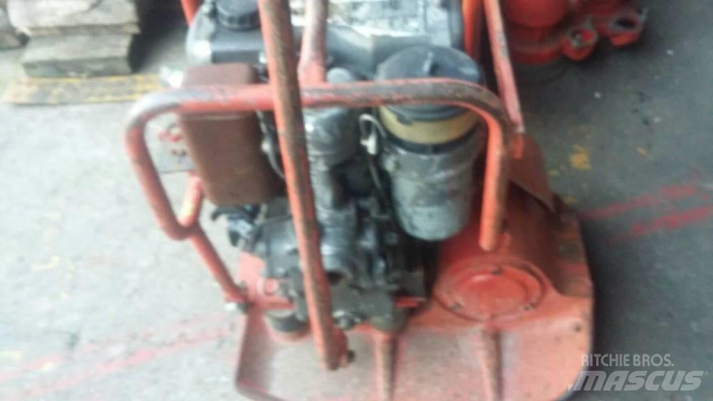 Ammann 30X50 Виброплиты и вибротрамбовки