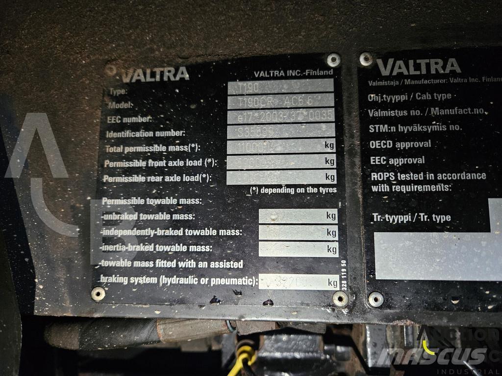 Valtra T190 Трактора