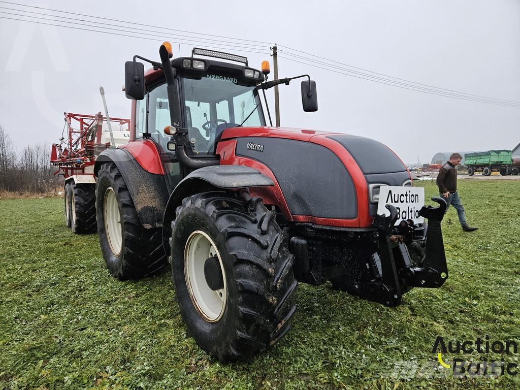 Valtra T190 Трактора