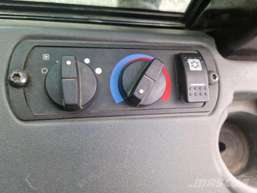 CAT D 4 K 2 LGP Гусеничные бульдозеры
