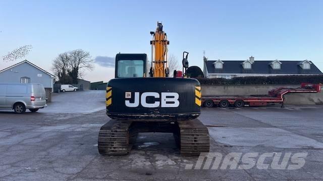 JCB JS 130 Гусеничные экскаваторы