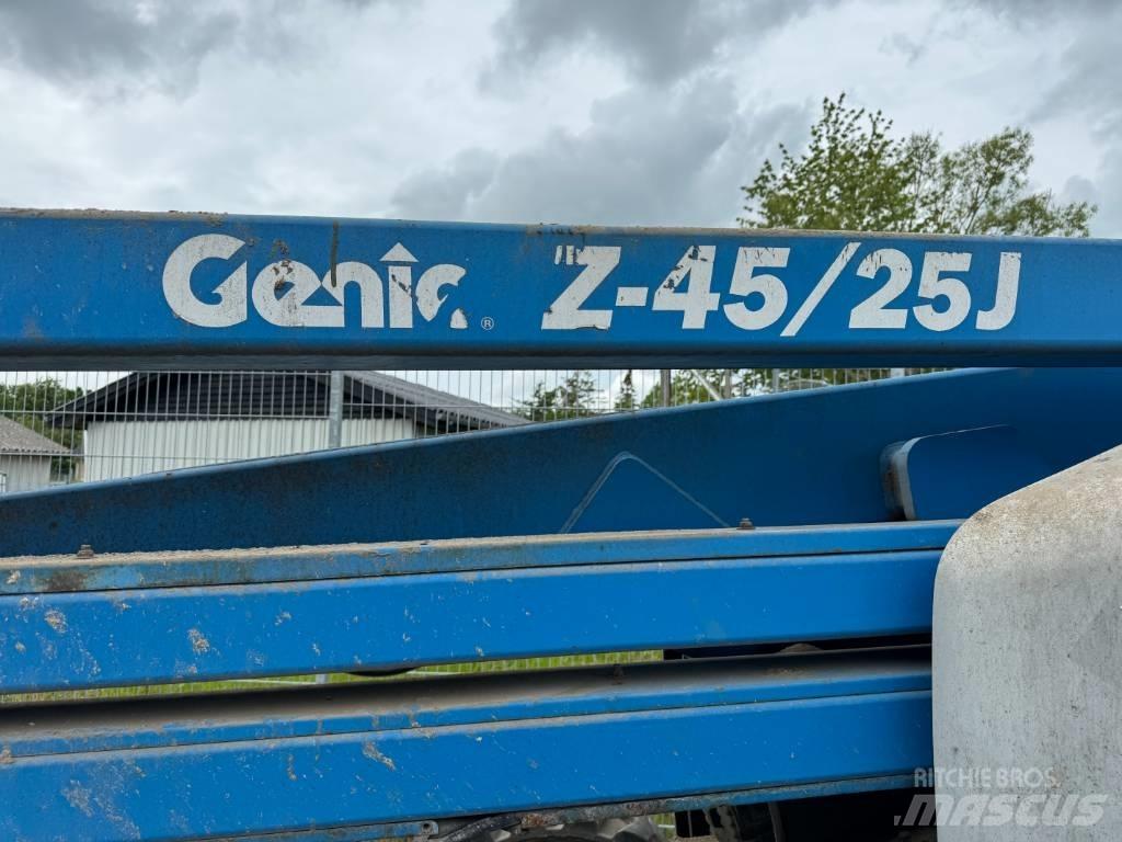 Genie Z 45/25 Коленчатые подъемники