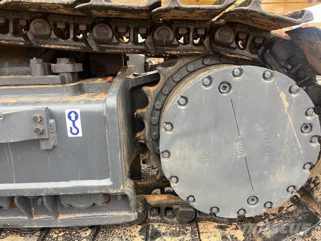 Komatsu PC 450 LC-8 Гусеничные экскаваторы
