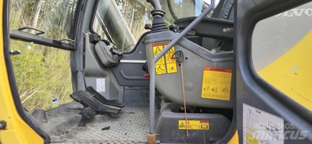 Volvo EC 240 LC Гусеничные экскаваторы