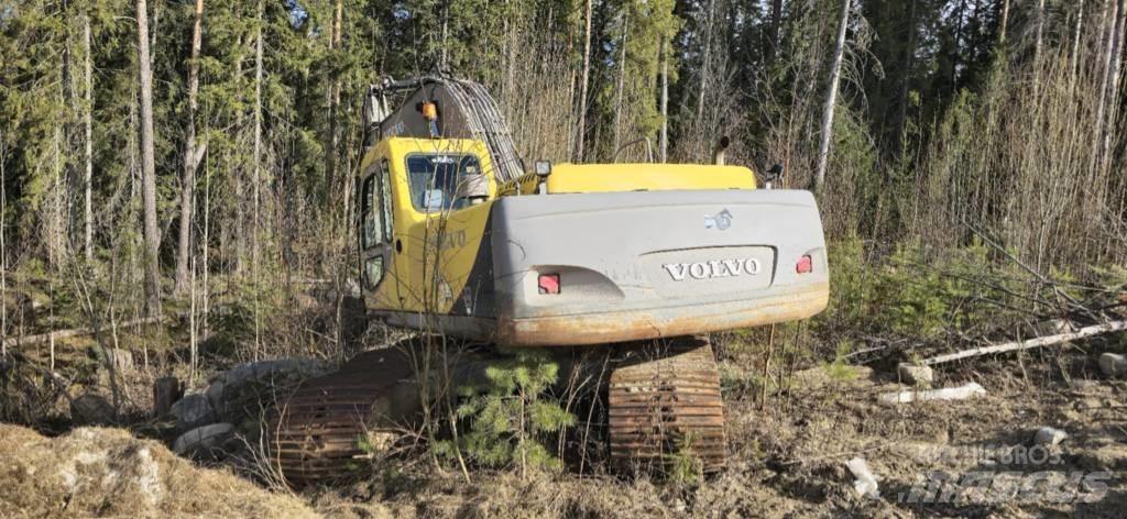 Volvo EC 240 LC Гусеничные экскаваторы