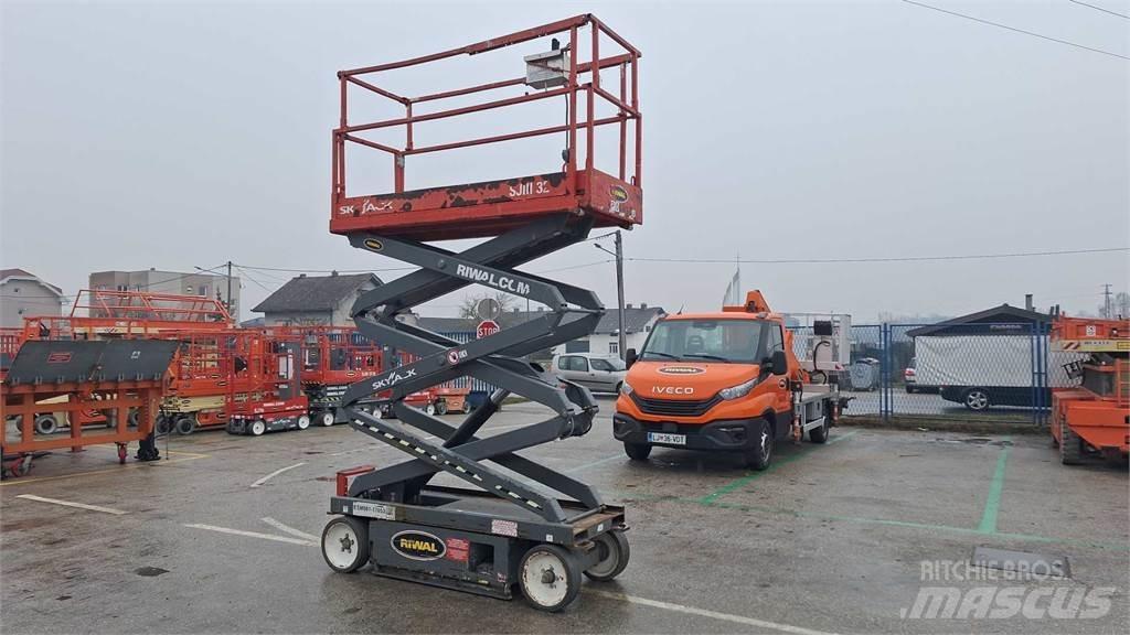 SkyJack SJIII3220 Ножничные подъемники