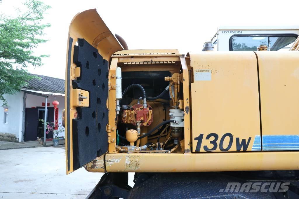 Hyundai Robex 130 W Колёсные экскаваторы