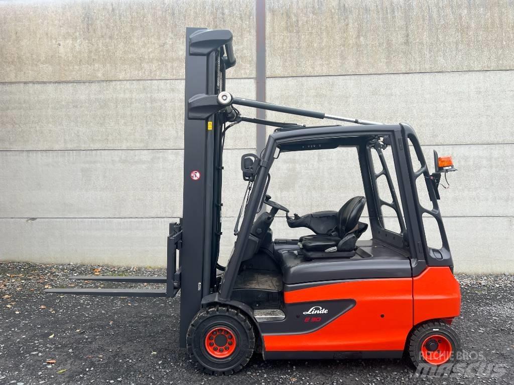 Linde E30L-01 Электропогрузчики