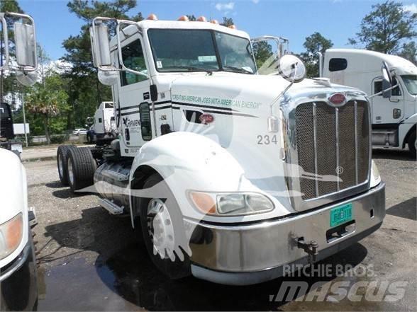 Peterbilt 384 Строительная техника - Другие