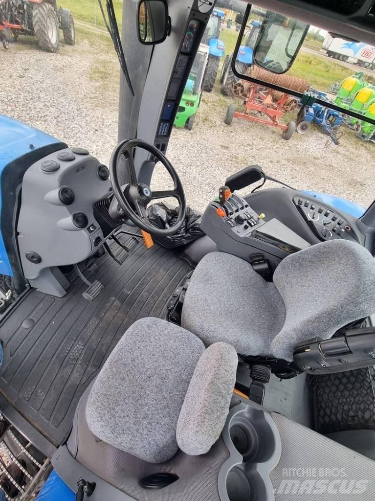 New Holland T 8040 Трактора