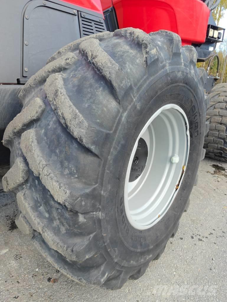 Komatsu 951 Харвестеры