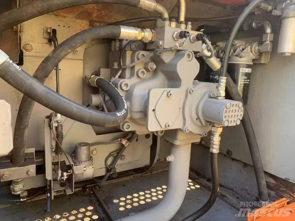 Hitachi ZX 450 H Гусеничные экскаваторы