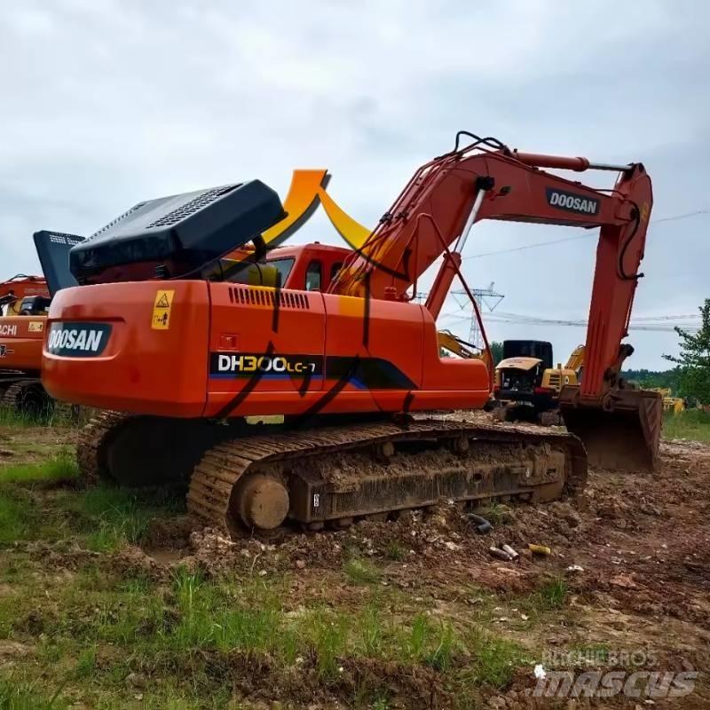 Doosan DH300 Гусеничные экскаваторы