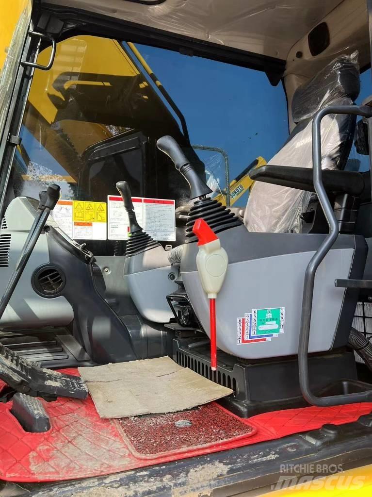 Komatsu PC 220 Гусеничные экскаваторы