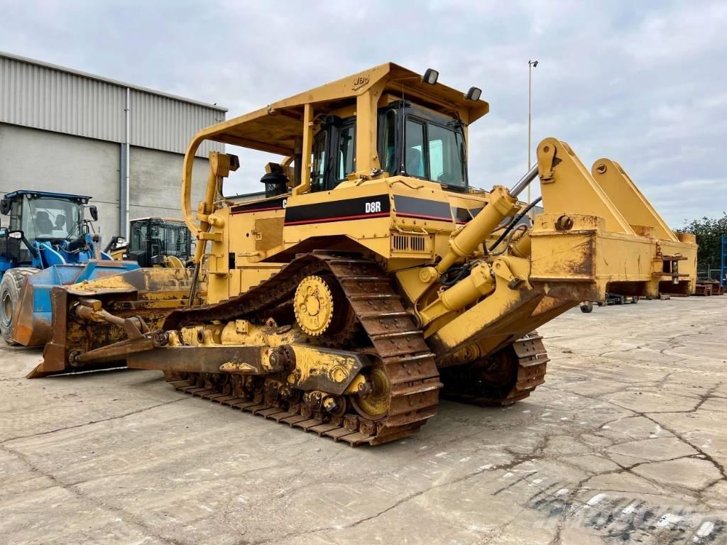 CAT D8R Гусеничные бульдозеры