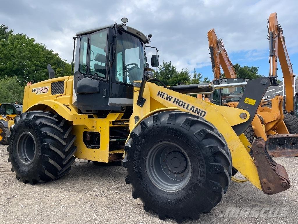 New Holland W 170 Фронтальные погрузчики
