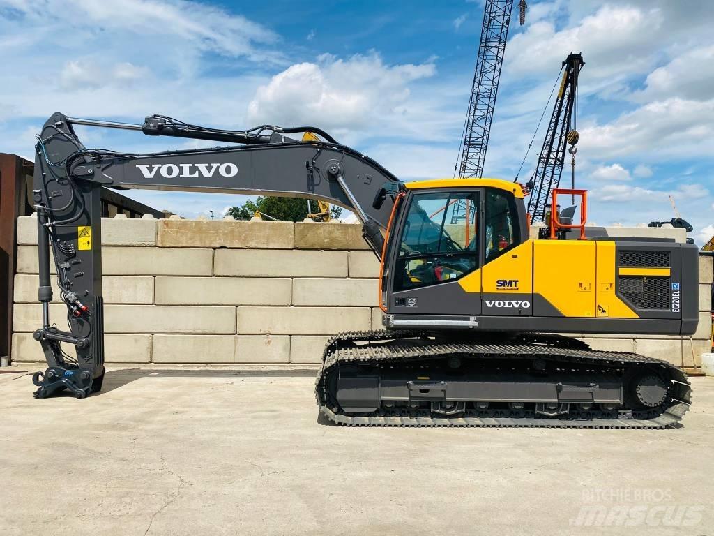 Volvo ec220el Гусеничные экскаваторы