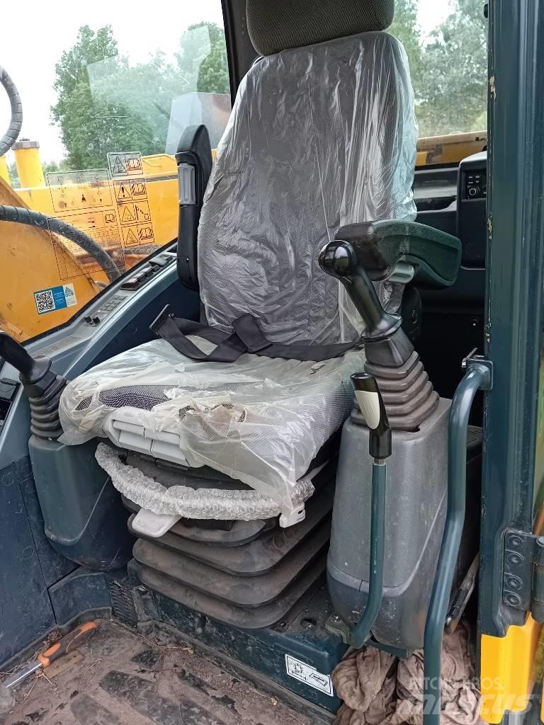 Hyundai R145LCR-9A Гусеничные экскаваторы