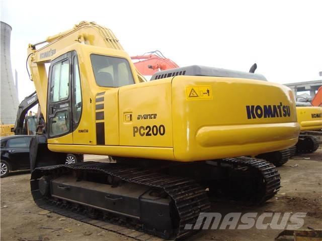 Komatsu PC 200 Гусеничные экскаваторы
