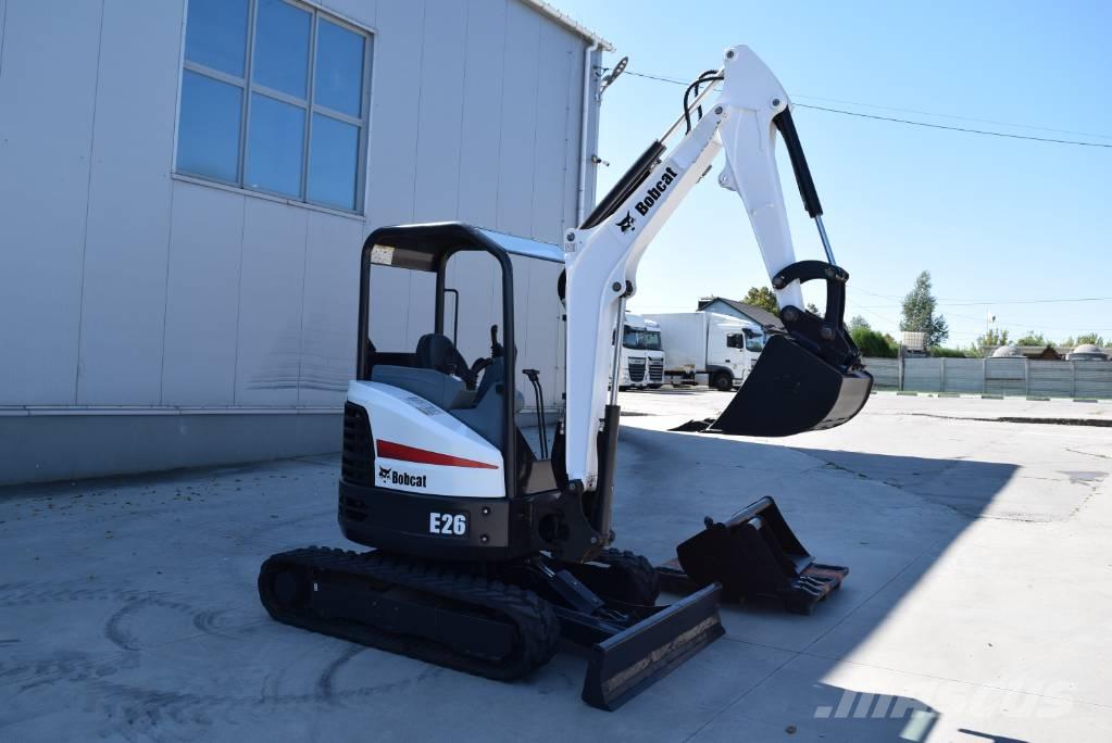 Bobcat E 26 Мини-экскаваторы