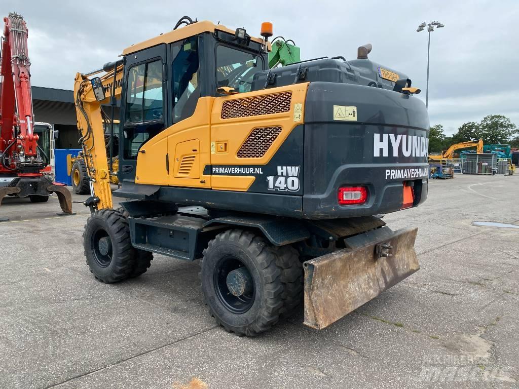 Hyundai HW140 Колёсные экскаваторы