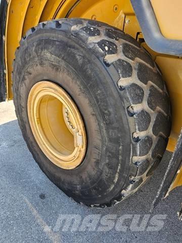 CAT 962 H Фронтальные погрузчики