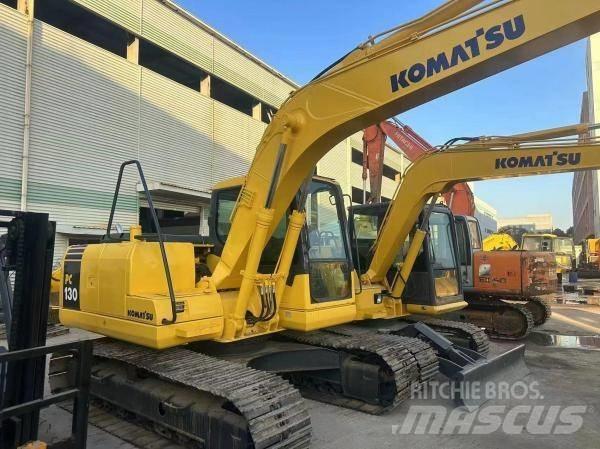 Komatsu PC130 Гусеничные экскаваторы