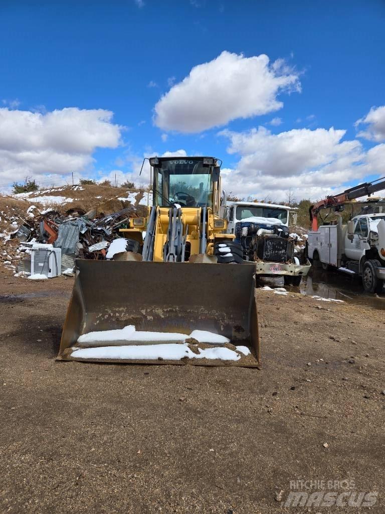 Volvo L 70 C Фронтальные погрузчики